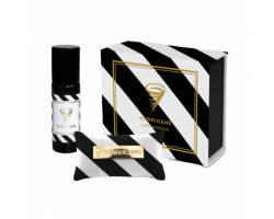 Автопарфуми BLACK AND WHITE (LIMITED EDITION) від Hurricane на дефлектор